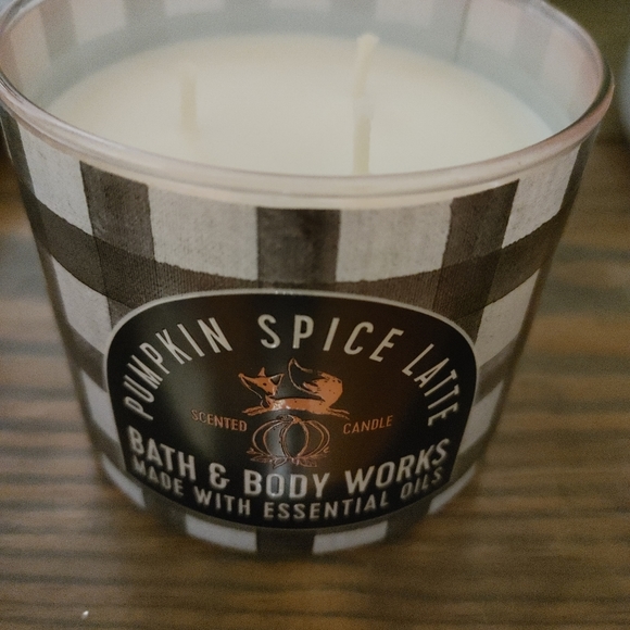 Pumpkin spice latte candle - Picture 2 of 3
